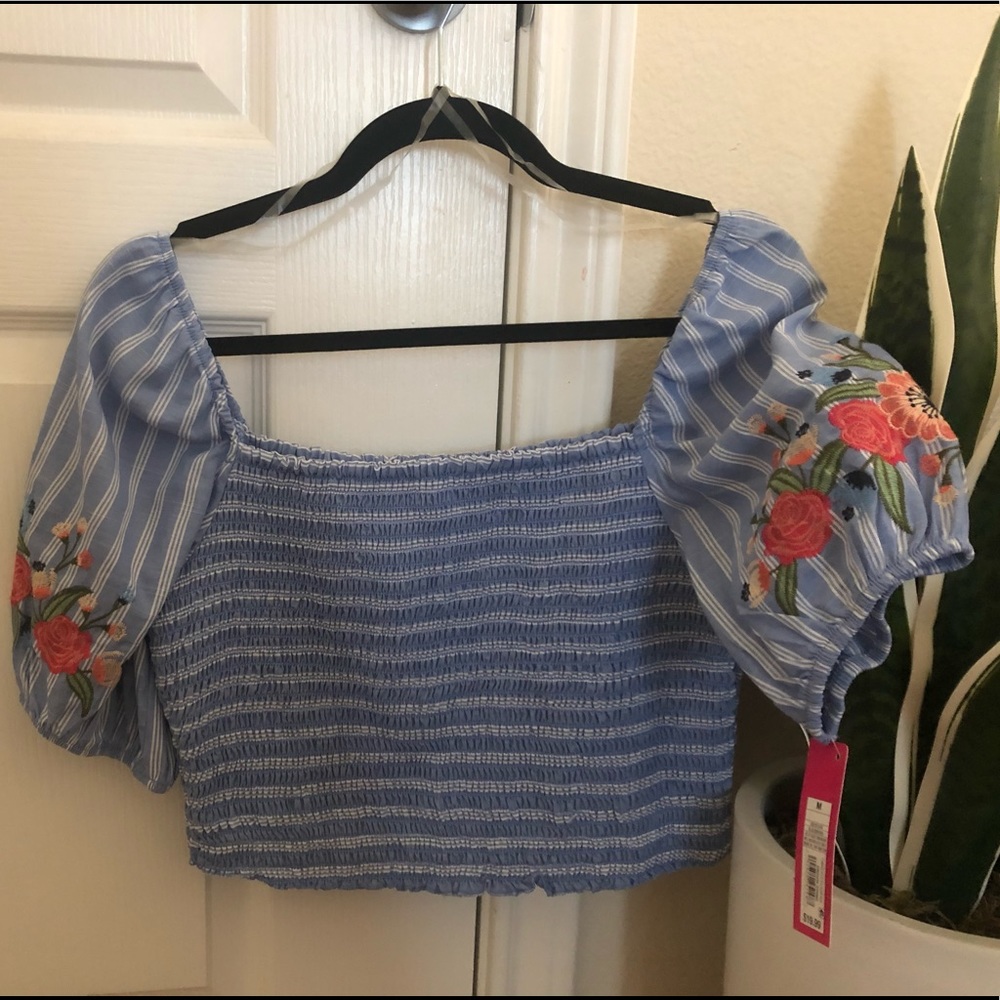 Floral Puff Sleeve Crop Top (New w/ tags)